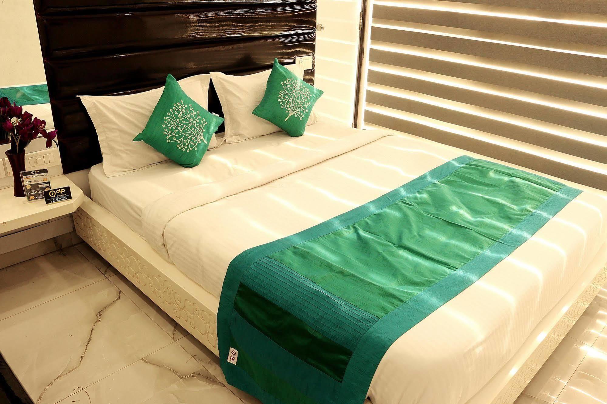 Hiland Inn كولكاتا المظهر الخارجي الصورة